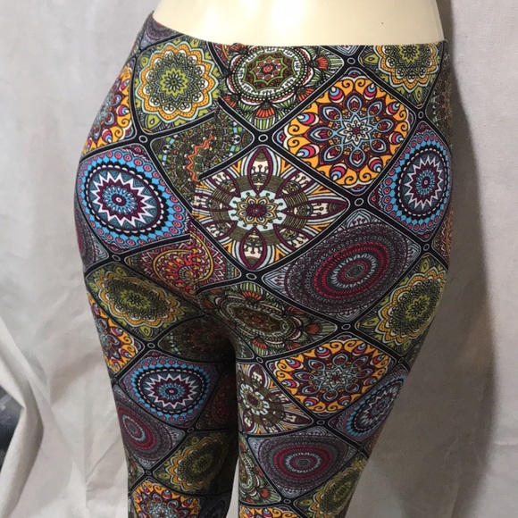 Viv collection super soft high rise leggings NWT - Picture 4 of 6